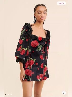 ⭐️NWT For Love & Lemons Yara Rose Velvet Mini Dress⭐️